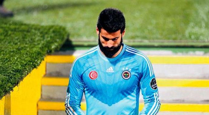 Derbi panteri Gençler'in önünde yıkıldı Derbi panteri Gençler'in önünde yıkıldı