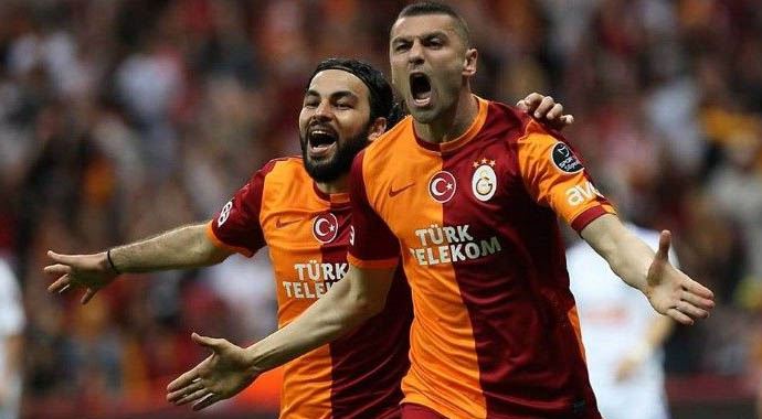 Burak ve Selçuk için sıcak gelişme Burak ve Selçuk için sıcak gelişme