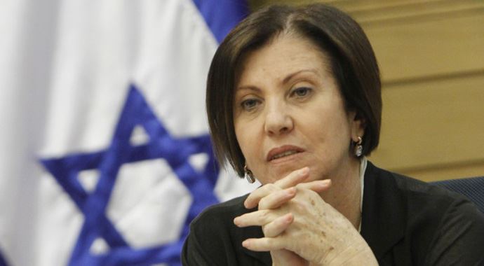 İsrail'de Meretz Partisi lideri istifa etti İsrail'de Meretz Partisi lideri istifa etti