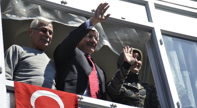 Başbakan&#039;a Çanakkale&#039;de yoğun ilgi