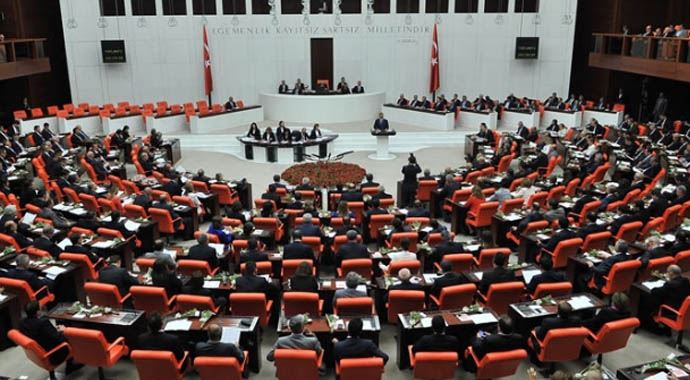 Milletvekili maaşları artıyor mu ? Milletvekili maaşları artıyor mu ?