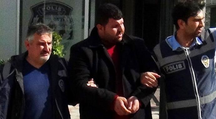 'Savcıyım' dedi, evine kadar gidip 6 bin TL aldı 'Savcıyım' dedi, evine kadar gidip 6 bin TL aldı