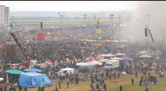 Diyarbakır&#039;da gazetecilere müdahale