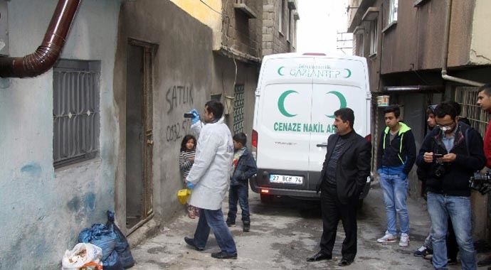 Yediği tavuk canından etti! Yediği tavuk canından etti!