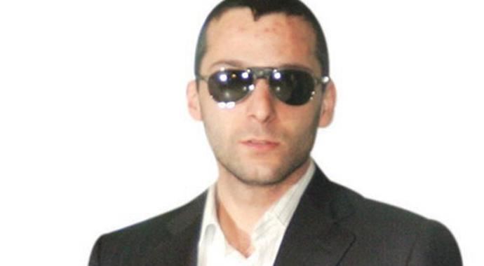 Polis her yerde Onur Özbizerdik'i arıyor Polis her yerde Onur Özbizerdik'i arıyor