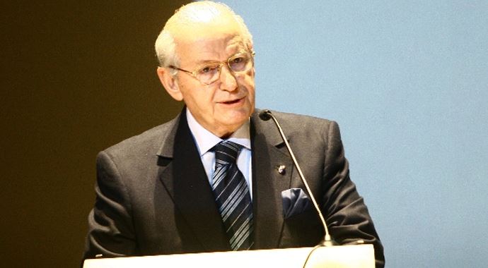 Şenes Erzik UEFA&#039;ya veda ediyor