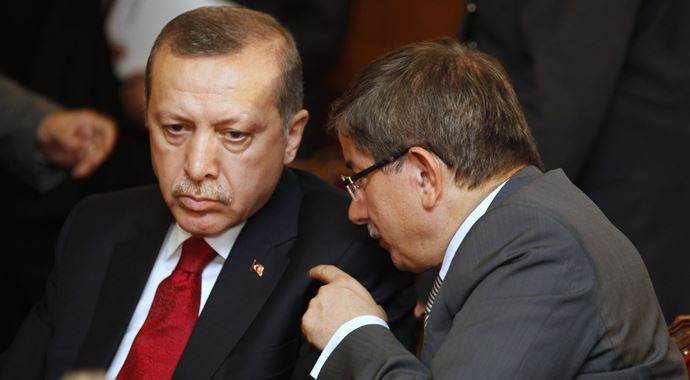 Erdoğan ve Davutoğlu'nun sürpriz buluşması! Erdoğan ve Davutoğlu'nun sürpriz buluşması!