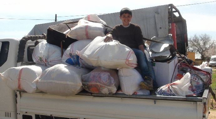 Kobani'ye dönüşler sürüyor Kobani'ye dönüşler sürüyor