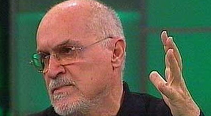 Hıncal Uluç'tan Galatasaray'a sert yorumlar! Hıncal Uluç'tan Galatasaray'a sert yorumlar!