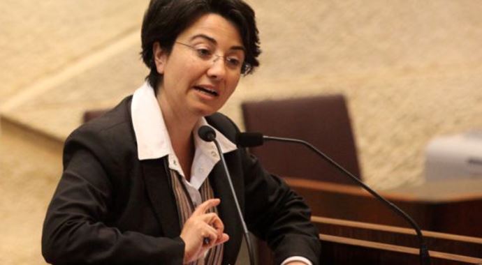 İsrail'de Arap milletvekili Zuabi'ye çirkin saldırı! İsrail'de Arap milletvekili Zuabi'ye çirkin saldırı!