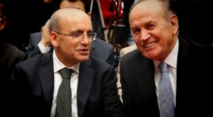 Bakan espriyi patlattı, 'Bu ne hal başkan' Bakan espriyi patlattı, 'Bu ne hal başkan'