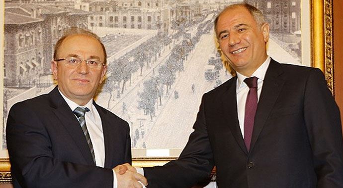 Efkan Ala görevini devretti Efkan Ala görevini devretti