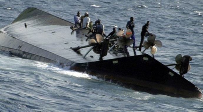 Haiti'de mültecileri taşıyan gemi battı: 21 ölü Haiti'de mültecileri taşıyan gemi battı: 21 ölü