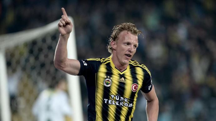 Yıldız futbolcu Kuyt Fenerbahçe'ye veda ediyor! Yıldız futbolcu Kuyt Fenerbahçe'ye veda ediyor!