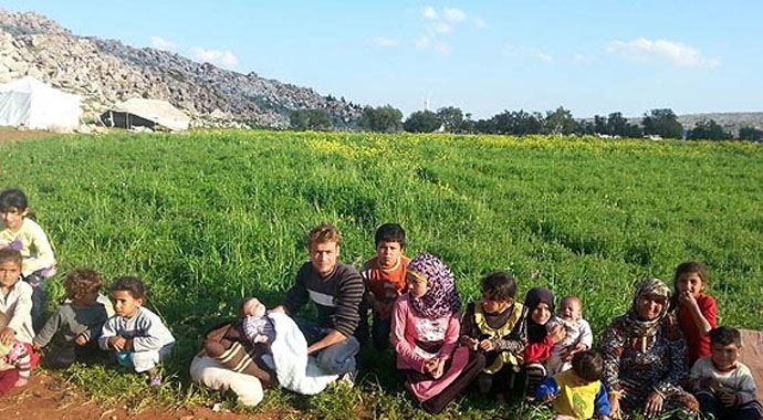 İdlib'ten kaçış sürüyor