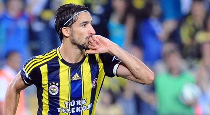 Fenerbahçe'de Mehmet Topal müjdesi
