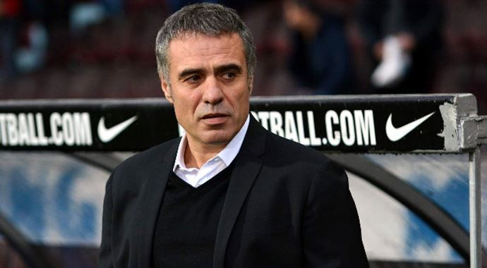 Ersun Yanal futbolcu avında