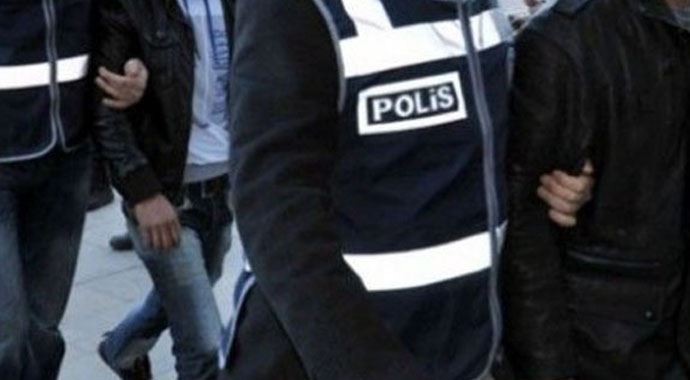 Tutuklanan askerler cezaevine gönderildi Tutuklanan askerler cezaevine gönderildi