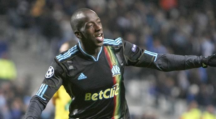 Ünlü futbolcu Souleymane Diawara tutuklandı Ünlü futbolcu Souleymane Diawara tutuklandı