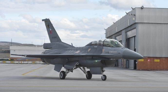 Modernize edilen son F-16 teslim edildi Modernize edilen son F-16 teslim edildi