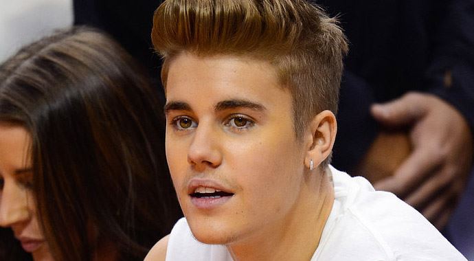 Justin Bieber Arjantin'e giderse tutuklanacak Justin Bieber Arjantin'e giderse tutuklanacak