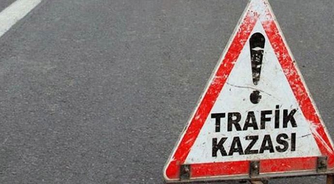 3 kişiye çarpıp kaçtı 3 kişiye çarpıp kaçtı