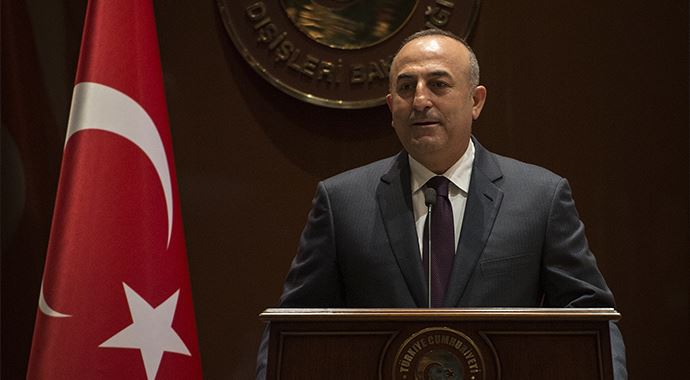 Kudüslü Hristiyanlar'dan Çavuşoğlu'na teşekkür mektubu Kudüslü Hristiyanlar'dan Çavuşoğlu'na teşekkür mektubu