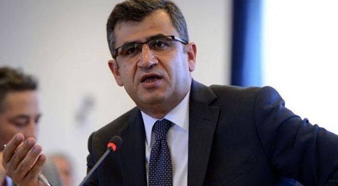 HDP&#039;li vekilden partisine tavır!