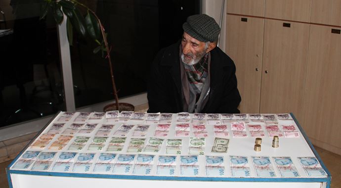 Dilencinin üzerinden 770 lira çıktı Dilencinin üzerinden 770 lira çıktı