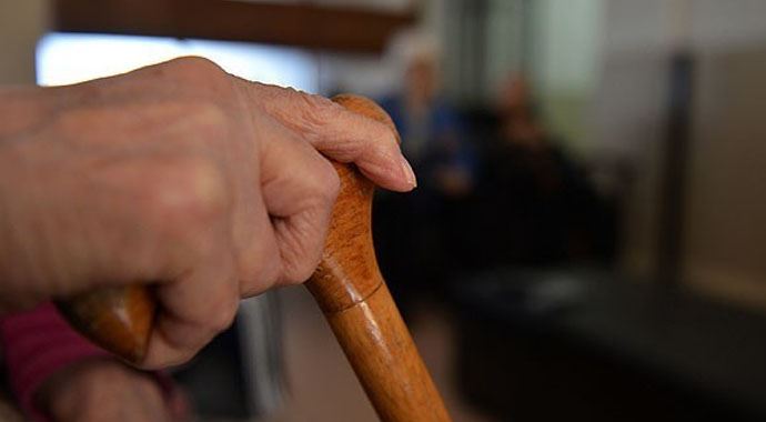 Türkiye'de 100 bin Parkinson hastası var Türkiye'de 100 bin Parkinson hastası var