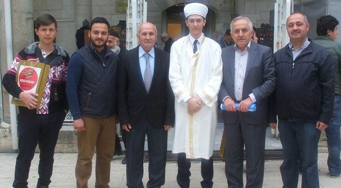 En güzel hutbeyi Manavgat Anadolu İmam Hatip öğrencisi okudu