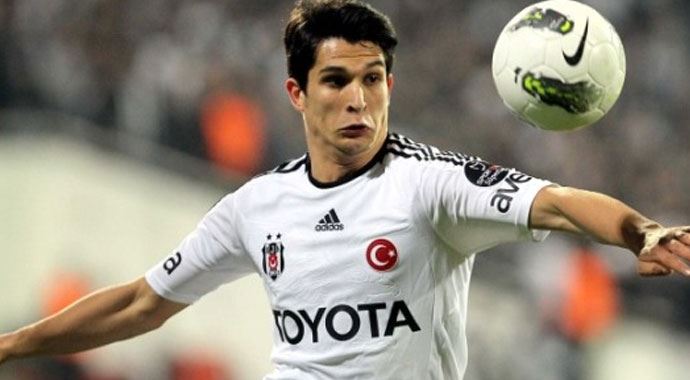 Necip Uysal, &#039;Çirkef değiliz&#039;