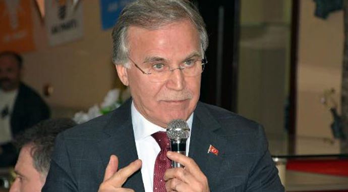 Mehmet Ali Şahin, CHP&#039;nin reklam filmini eleştirdi!