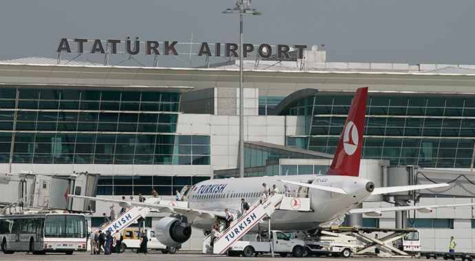 Atatürk Havalimanı'nda 'drone' alarmı Atatürk Havalimanı'nda 'drone' alarmı