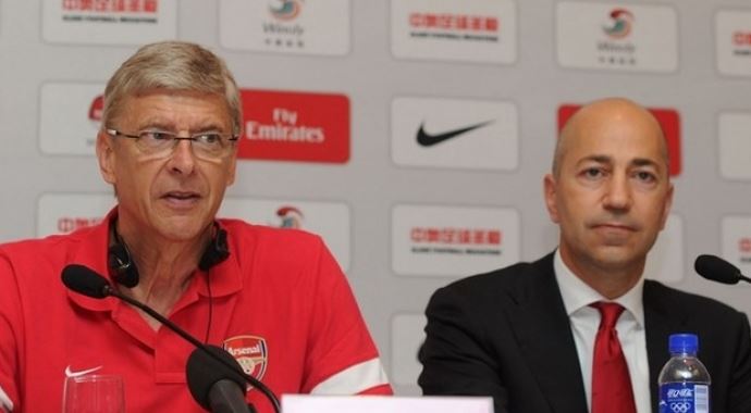 Arsenal ikinci olmaktan mutsuz!