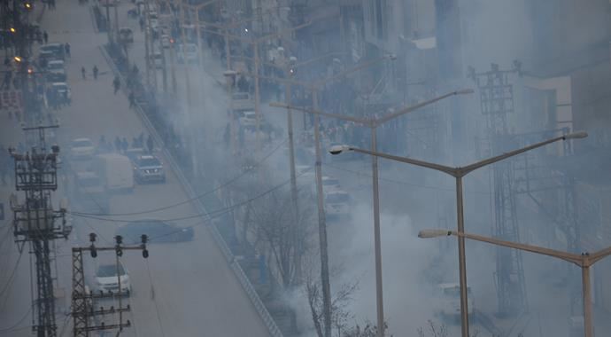 Yüksekova'da 'Diyadin' gerginliği Yüksekova'da 'Diyadin' gerginliği