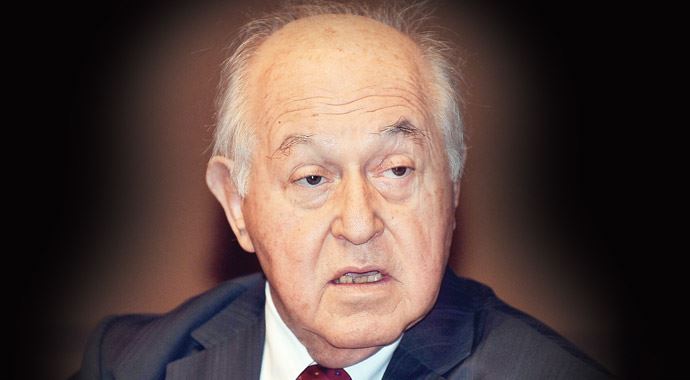 Duygun Yarsuvat&#039;tan camiayı rahatlatacak açıklama!