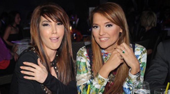 Demet Akalın'dan Hande Yener'e zeytin dalı Demet Akalın'dan Hande Yener'e zeytin dalı