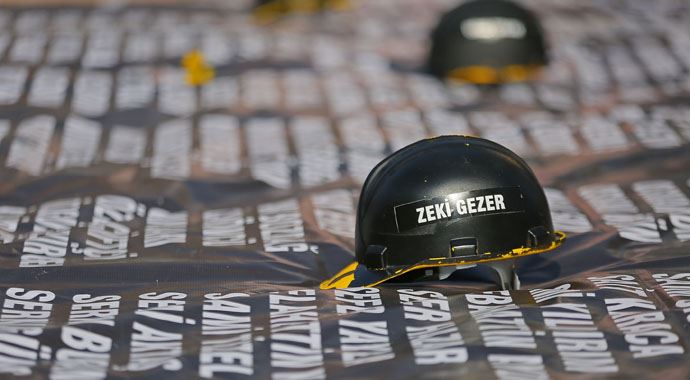 Soma davası 15 Nisan'a ertelendi Soma davası 15 Nisan'a ertelendi