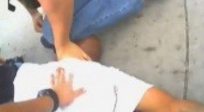 ABD polisi bir siyahiyi daha öldürdü