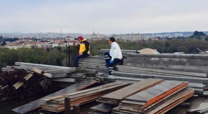 112 acil servis doktoru intihardan vazgeçirdi