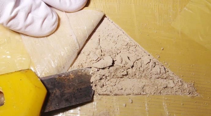 Van'da 60 kilo eroin, 73 kilo esrar ele geçirildi Van'da 60 kilo eroin, 73 kilo esrar ele geçirildi
