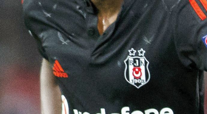 Atiba Beşiktaş ile yollarını ayıracak