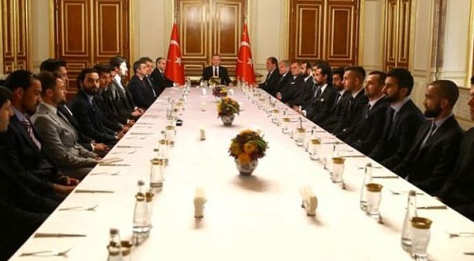 Erdoğan Emre Belözoğlu'na sahip çıktı Erdoğan Emre Belözoğlu'na sahip çıktı