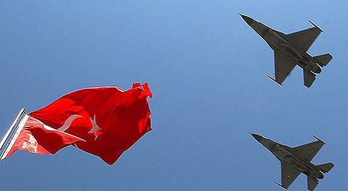 F-16'larda devriye uçuşu F-16'larda devriye uçuşu