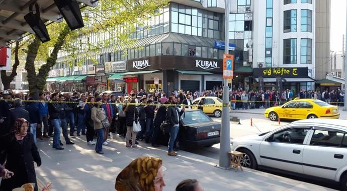 Adapazarı&#039;nda bomba paniği