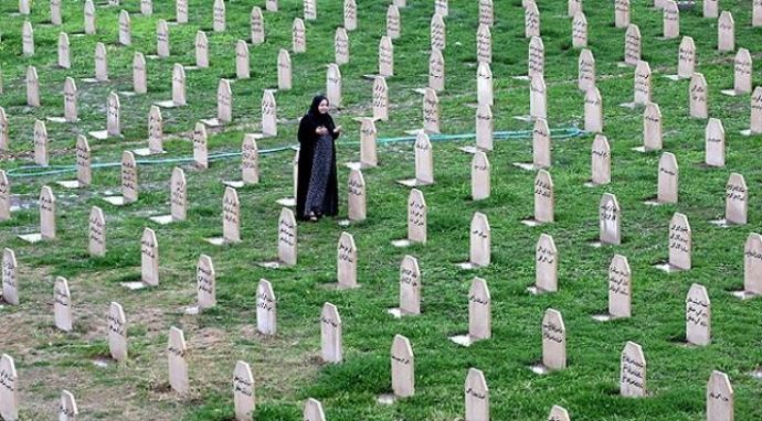 Irak'ta 'Enfal katliamının' 27. yılı Irak'ta 'Enfal katliamının' 27. yılı