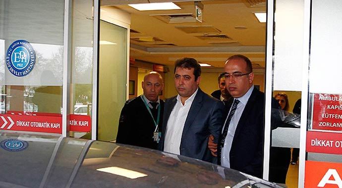 'Paralel yapı' operasyonunda 2 kritik isim gözaltında 'Paralel yapı' operasyonunda 2 kritik isim gözaltında