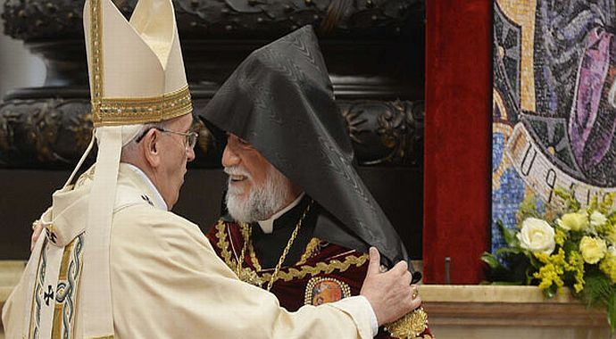 Azeri vekilden Papa&#039;ya tepki &quot;Artık Ermeni Papa&#039;sıdır&quot;