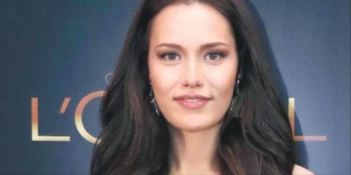 Fahriye Evcen: 'Türkan Şoray gibi...' Fahriye Evcen: 'Türkan Şoray gibi...'